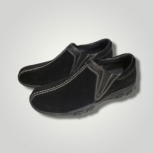 Cole Haan Suede and Leather Shoe Size  6.5B